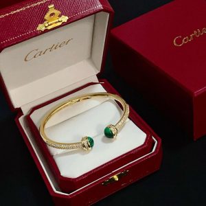 カルティエ ブレスレット 人気