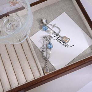 ルイヴィトン ピアス 安い