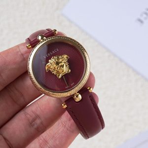 ヴェルサーチ ホテル 値段