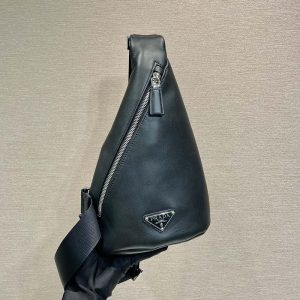 プラダ ワンショルダーバッグ メンズ