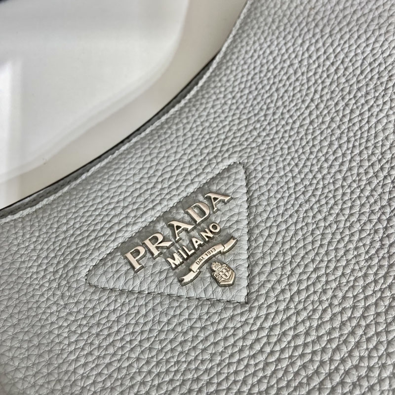 プラダ アウトレット PRADA VITTELO DAINO フルーレザーホーボーバッグ BC073_2DKV_F010I_V_7NO1 ライトブルー H品 プラダ 斜めがけバッグ レディース - 画像 (7)