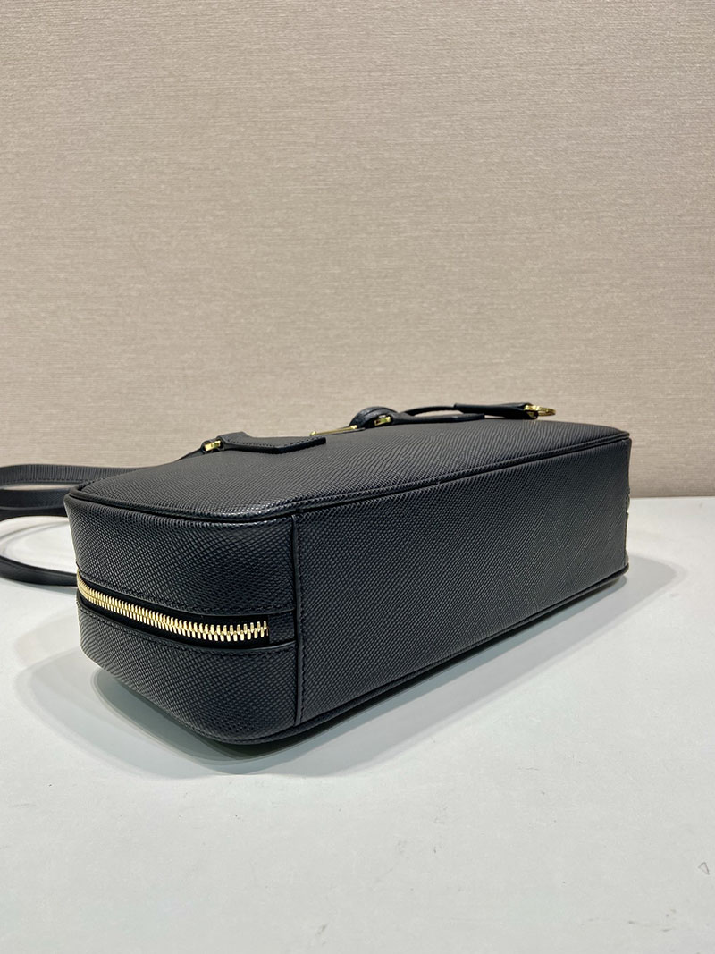 プラダ アウトレット PRADA ヴィッテロダイノソフトレザー ミディアム トップハンドルバッグ 1BB126_2DKV_F0632_V_ONO ブラック H品 プラダ ハンドバッグ アウトレット - 画像 (4)