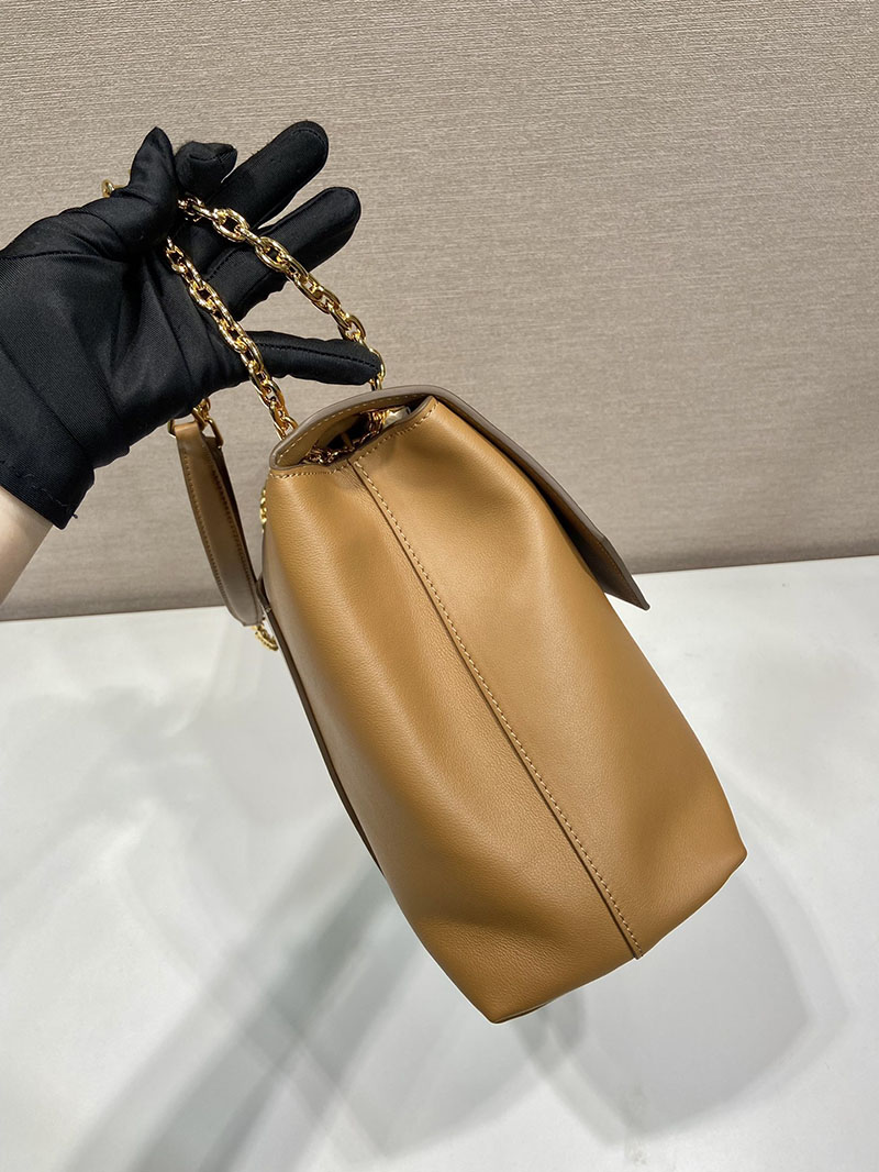 プラダ アウトレット PRADA 新作 ミディアム レザーショルダーバッグ 1BD368_2CYS_F03BH_V_OOO キャメル H品 プラダ ハンドバッグ アウトレット - 画像 (6)