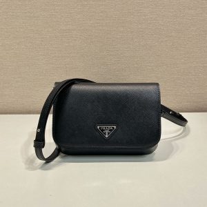 プラダ メンズバッグ 人気