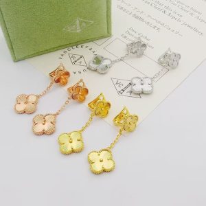 ヴァンクリーフ ピアス 石原さとみ