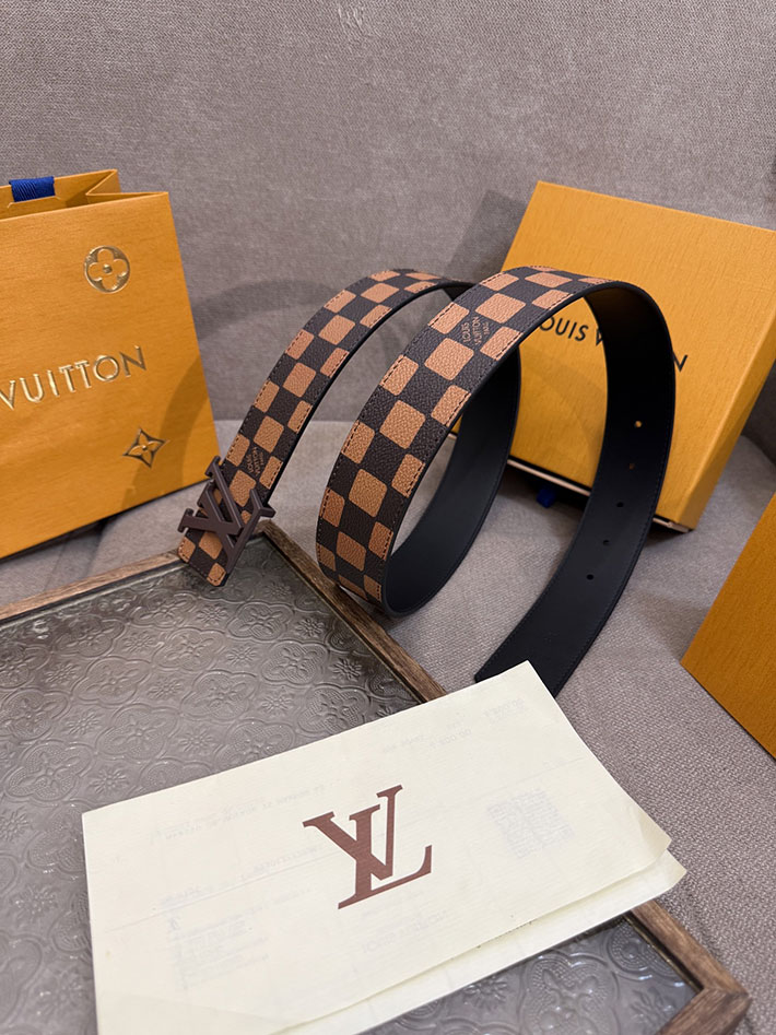 最高級ルイヴィトンスーパーコピー ルイヴィトンベルトコピー ベルト・LV フラワー ダミエ フレンドシップ 40MM 2522499 N品 ヴィトン ベルト 安い - 画像 (5)