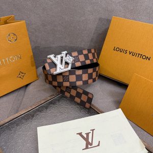 ヴィトン ベルト メンズ 人気