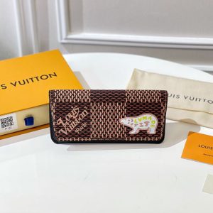 ルイヴィトン メガネケース ダミエ