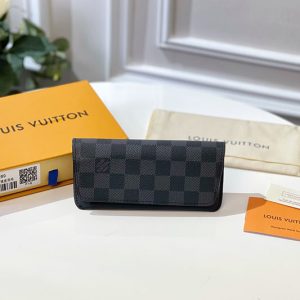 ルイヴィトン 眼鏡ケース