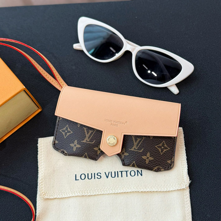 最高級ルイヴィトンスーパーコピー ルイヴィトンメガネケースコピー サングラスホルダー・LV M02701 ブラウン N品 - 画像 (8)