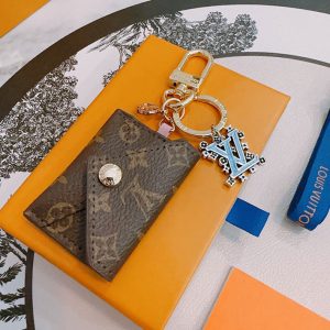 ルイヴィトン キーホルダー 人気