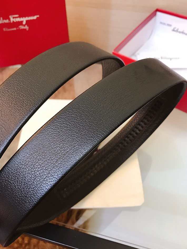 最高級フェラガモスーパーコピー フェラガモベルトコピー サルヴァトーレ ガンチーニ リバーシブル ベルト 2522584 N品 Ferragamo ベルト メンズ - 画像 (2)