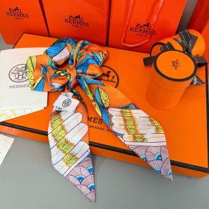 エルメス ツイリー 定価