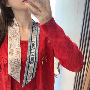 ディオール スカーフ 値段