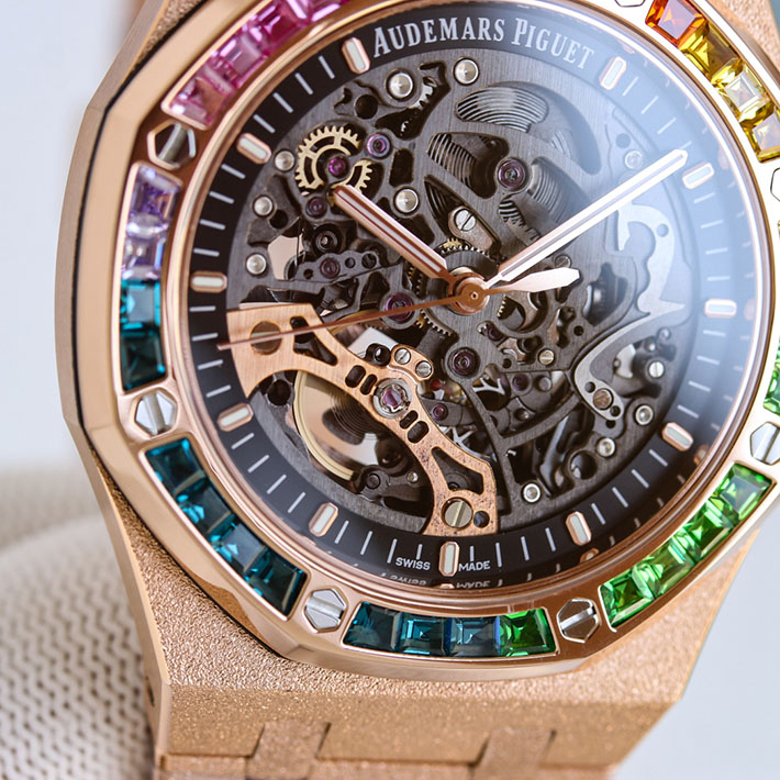 最高級オーデマピゲスーパーコピー ロイヤルオーク フロステッドゴールド ダブルバランスホイール オープンワーク レインボー 15412OR.YG.1224OR.01 - 画像 (7)