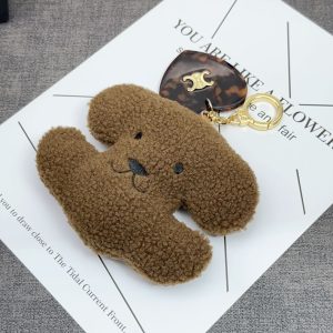 セリーヌ キーホルダー 犬