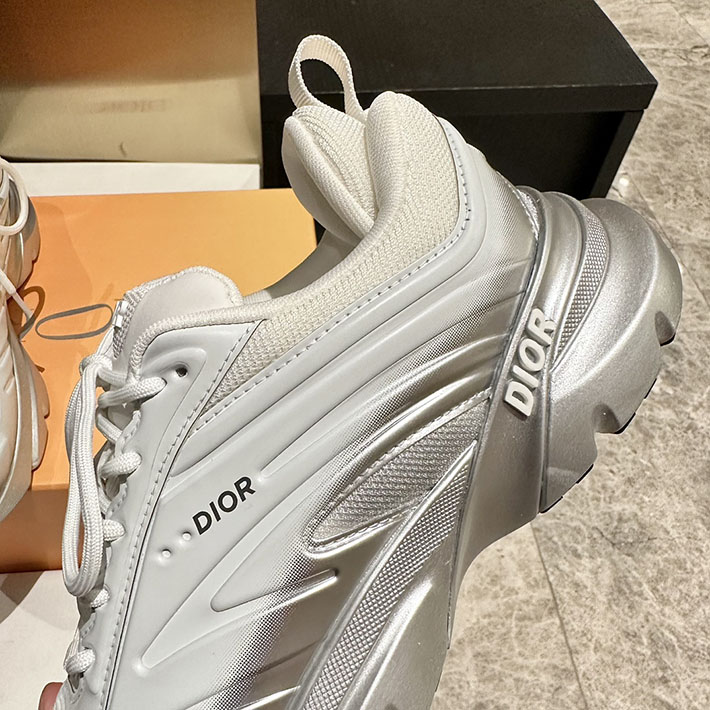最高級ディオールスーパーコピー ディオールスニーカーコピー B44 ブレードスニーカー テクニカル メッシュ & テクニカル ファブリック 3SN306ZZY_H080 - 画像 (2)