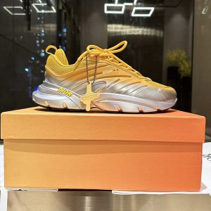 ディオール スニーカー 新作