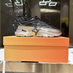 ディオール スニーカー 激安