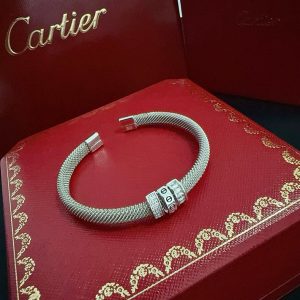 つけっぱなし ブレスレット ハイブランド