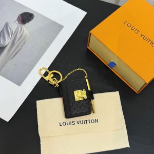 ルイヴィトン キーリング 使い方