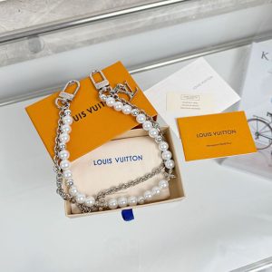 ルイヴィトン バッグチャーム