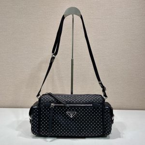 プラダ ナイロン ショルダーバッグ