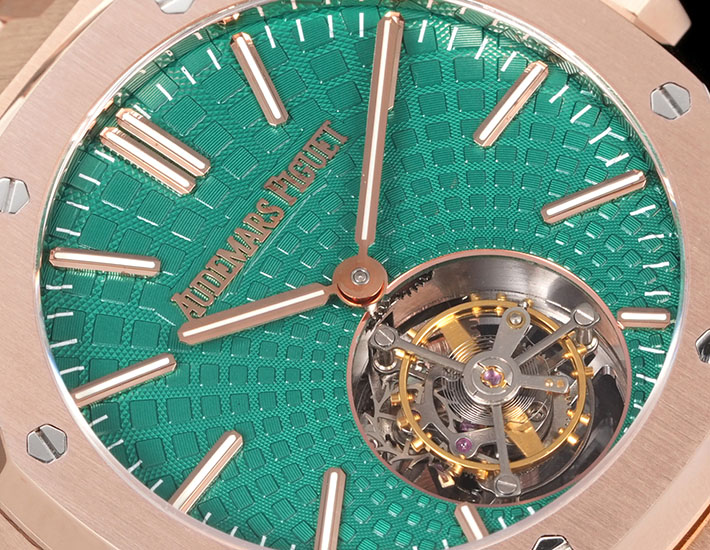 最高級オーデマピゲスーパーコピー ロイヤルオーク フライング トゥールビヨン 50周年記念 2522985 オーデマピゲ 芸能人 - 画像 (7)