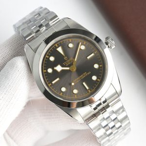 チューダー 芸能人