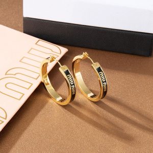 ミュウミュウ ピアス アウトレット