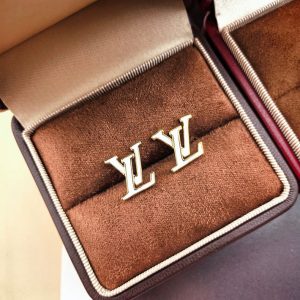 ルイヴィトン ピアス 安い