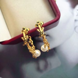 ルイヴィトン ピアス 安い