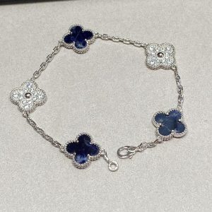 ヴァンクリーフ ブレスレット 人気