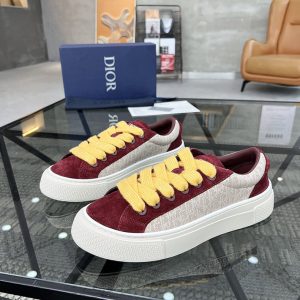 スニーカー メンズ おしゃれ 大人