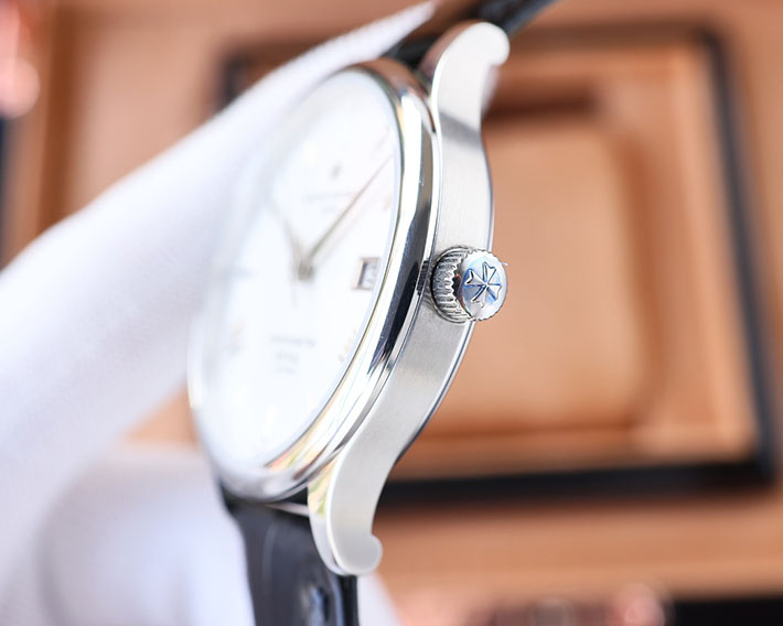 最高級ヴァシュロンコンスタンタンスーパーコピー パトリモニー クロノメーターロワイヤル 47022/000G-8655 メンズ - 画像 (4)