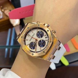 オーデマピゲ ロイヤルオーク 定価