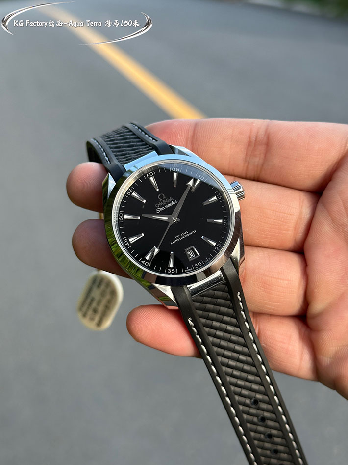 最高級オメガスーパーコピー オメガ時計コピー シーマスター アクアテラ コーアクシャル マスタークロノメーター 220.12.41.21.01.001 メンズ - 画像 (9)