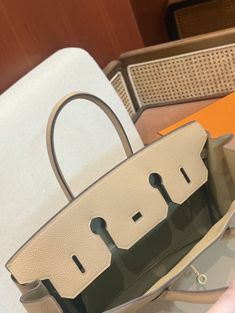 エルメスコピー HERMES バーキン35 トゥルティールグレー トゴ ゴールド金具 2524003 バーキン風バッグ 持ってる人 - 画像 (7)