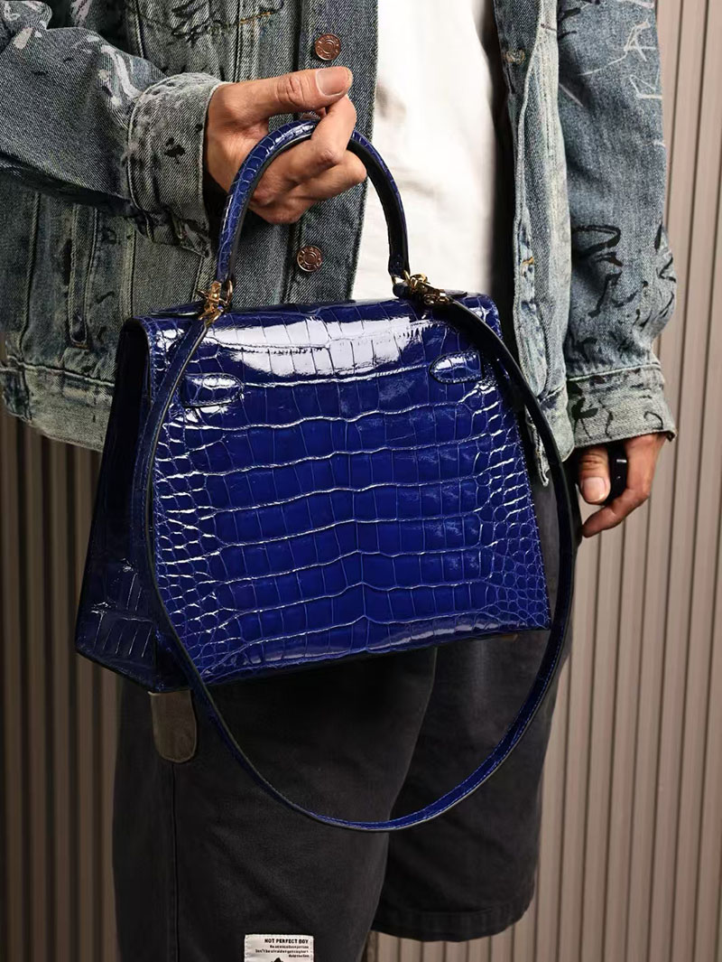 エルメスコピー HERMES ケリー28 外縫い ブルーエレクトリック クロコダイル アリゲーターマット ゴールド金具 2524008 - 画像 (6)