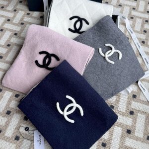 CHANEL マフラー 新作