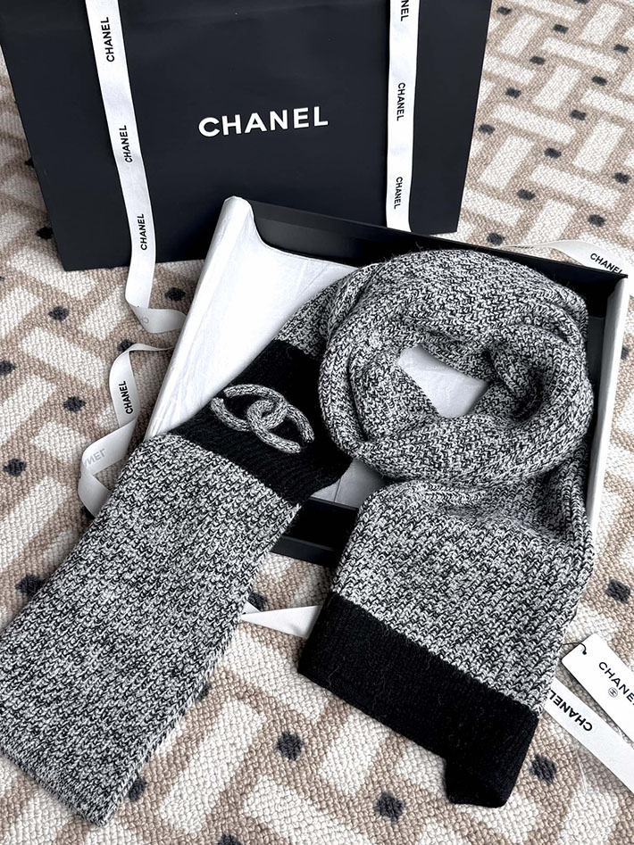 最高級シャネルスーパーコピー CHANEL ウール ニット ココマーク CCロゴ フリンジ ストール 2025新作 cc25103019 CHANEL マフラー 新作 - 画像 (5)