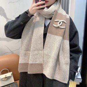 シャネル マフラー 公式