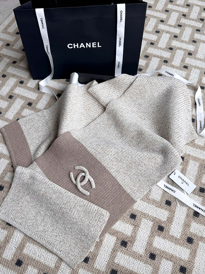 最高級シャネルスーパーコピー CHANEL ウール ニット ココマーク CCロゴ フリンジ ストール 2025新作 cc25103020 シャネル マフラー 公式 - 画像 (5)