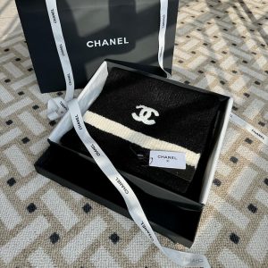 シャネル マフラー 公式