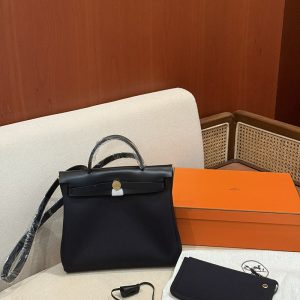 エールバッグジップ31 定価