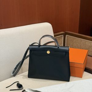 エールバッグジップ31 定価