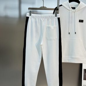 シャネル セットアップ メンズ