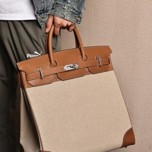 オータクロア 定価