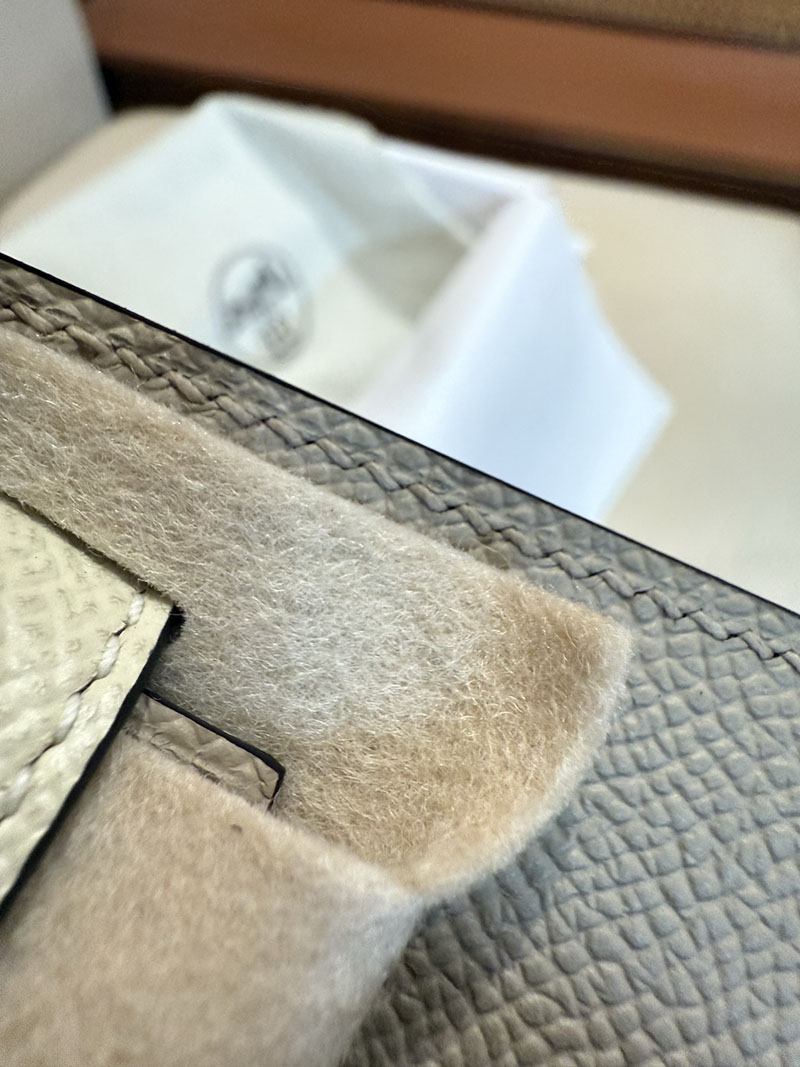 エルメスコピー ミニケリー 定価 HERMES ケリーミニ2 パーソナル トレンチ/クレ ヴォーエプソン シルバー金具 2524117 - 画像 (2)