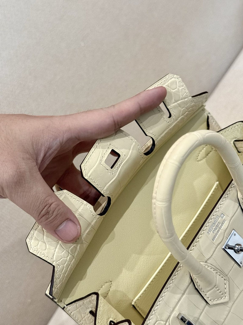 エルメスコピー バーキン20 定価 HERMES バーキン 20 セリエ ヴァニラ クロコダイル アリゲーターマット シルバー金具 2524124 - 画像 (14)